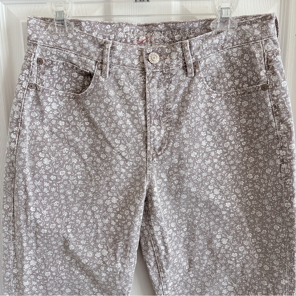 American Eagle '90s Straight Jean Floral Mom Jeans Cottagecore Ditsy Print Taupe - Picture 6 of 11